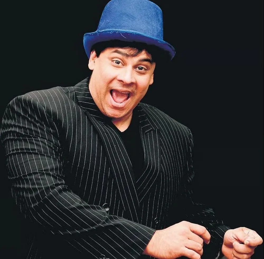 Cyrus Broacha
